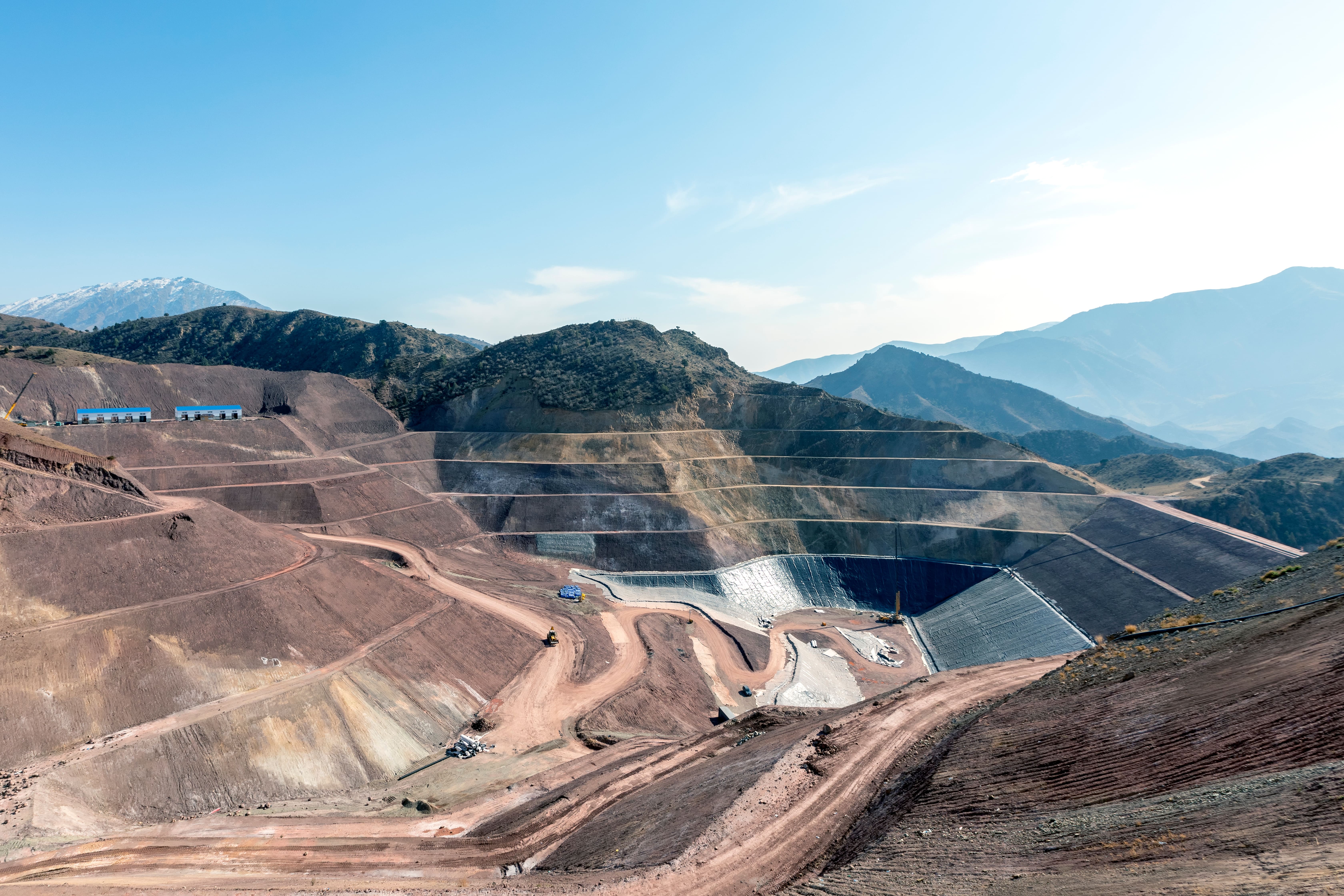 Tailing dam. Хвостохранилищах и горных отвалах. Tailing. Asia’s nuclear waste dams.